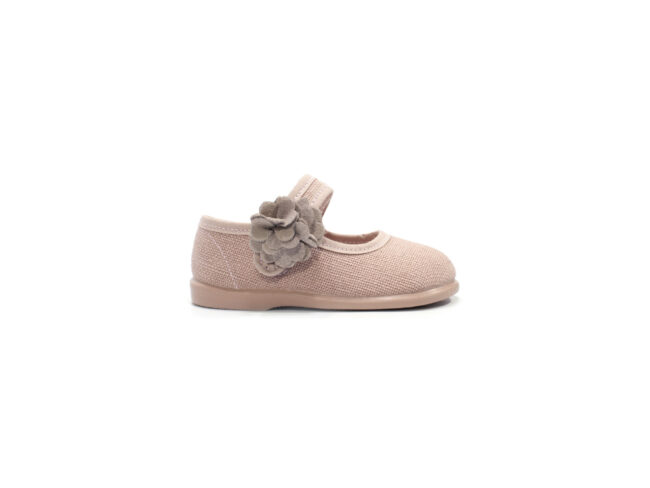 merceditas lino nude flor