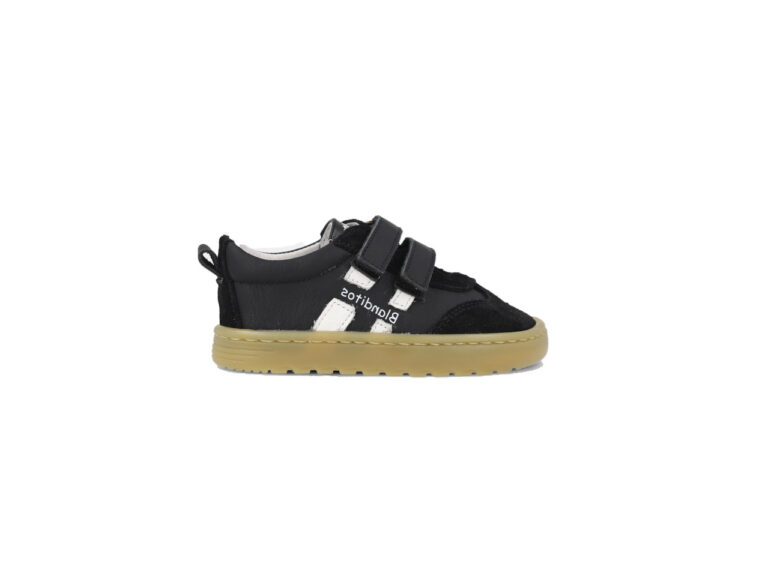 Blanditos by crios deportiva Casual Negra deportiva casual negra blanditos by crios baby