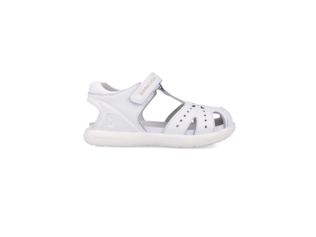 sandalia blanca cerrada biomecanics