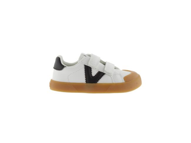 victoria deportivas retro blancas y negro