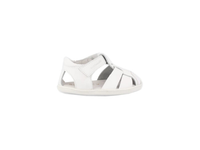 blanditos sandalia cerrada blanca baby by crios