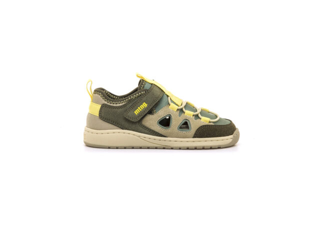 sandalias cerradas junior verde caqui mustang